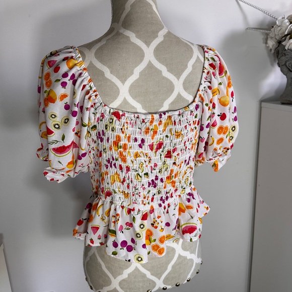 Fruit printed frilly shirt - Picture 3 of 3